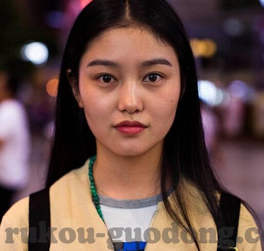 麻豆传媒映画视频全集下载-五大电影平台与您共享电影世界的多样魅力 —— 探索麻豆传媒的映像展现与视频欣赏之旅